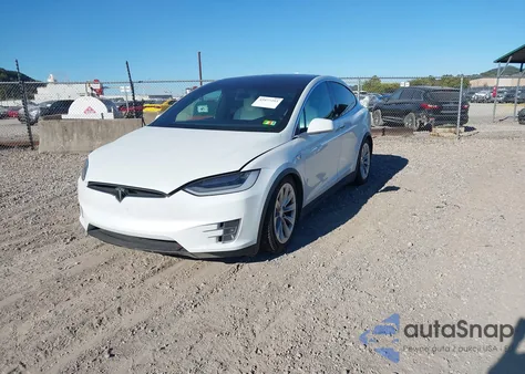 2020 Tesla Model X Performance Dual Motor All-Wheel Drive из США, поврежденный, VIN 5YJXCDE43LF249262